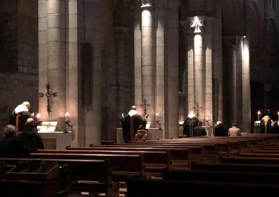 Le cardinal Ratzinger et les « messes privées » à Fontgombault